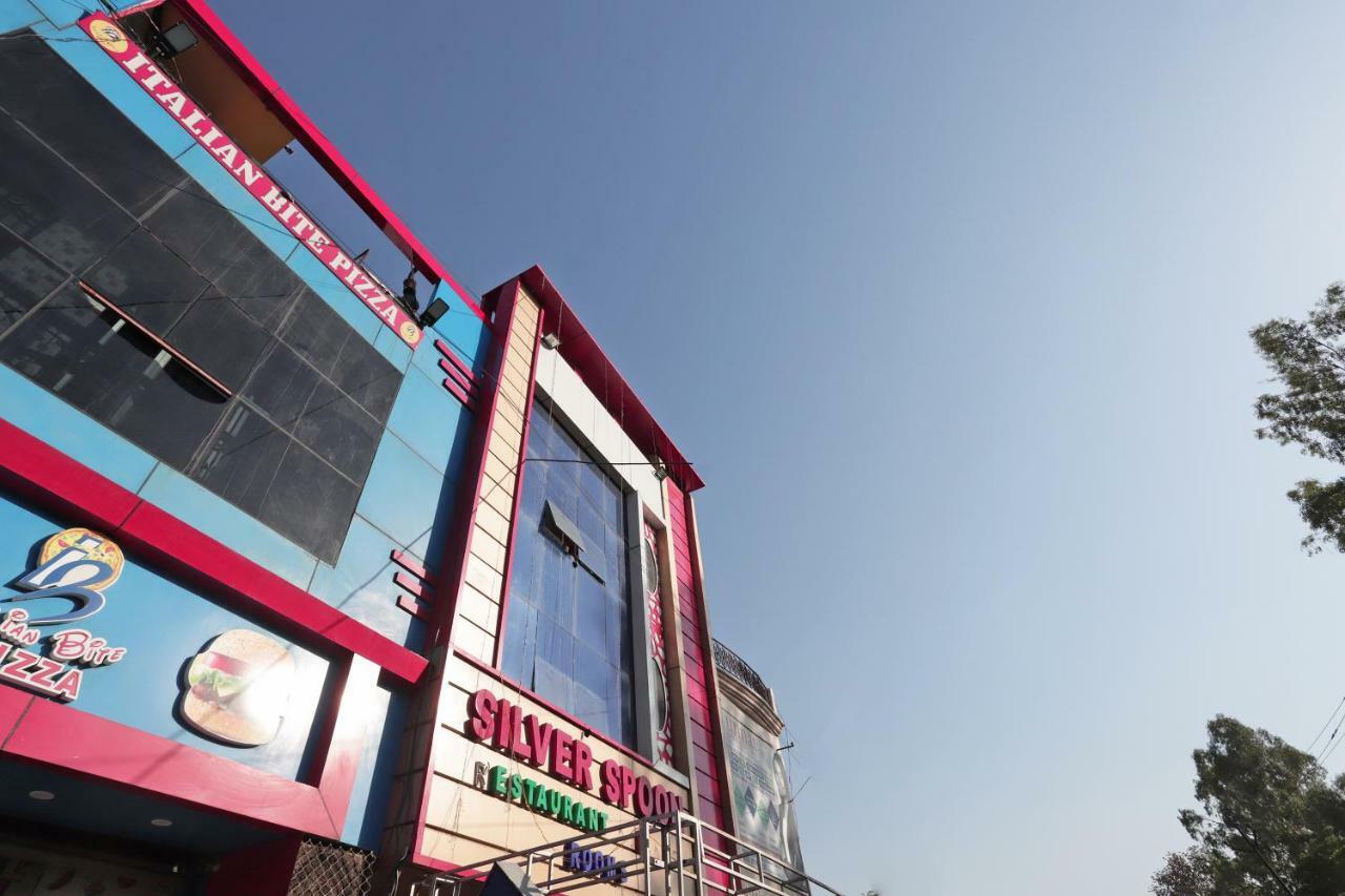 Oyo 38520 Hotel Silverspoon Roorkee 外观 照片